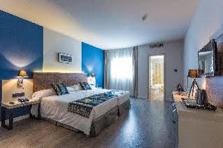 Rallye Hotel Granada Buitenkant foto